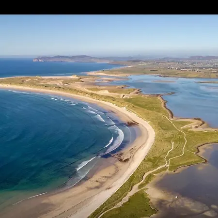 The Birdhouse With Hot Tub