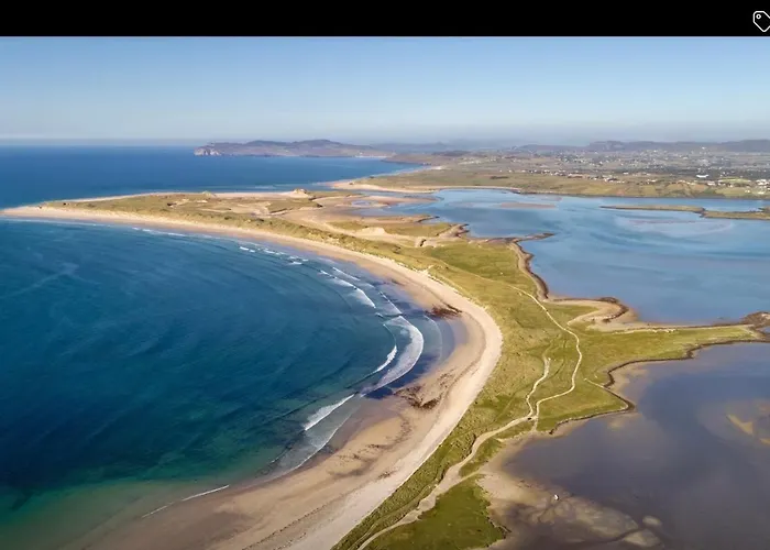 The Birdhouse With Hot Tub